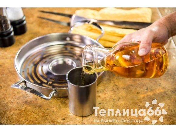 Ростер Char-Broil для курицы с подставкой для емкости