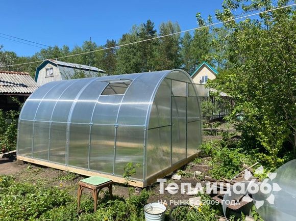 Форточка арочная для теплиц Рада: Садовая, Астра, Лава