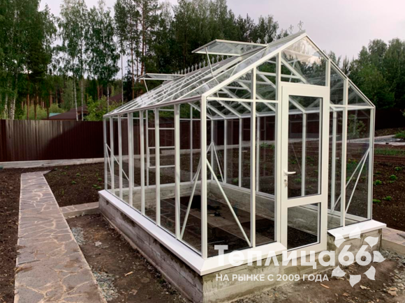 Теплица botanik standard под стекло, ширина 2,8 м